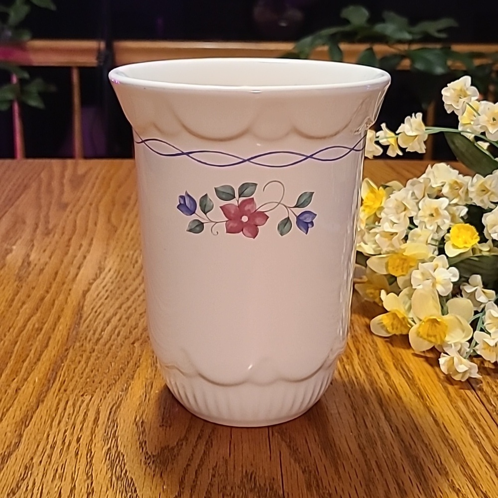 Pfaltzgraff Bonnie Brae Utencil Holder